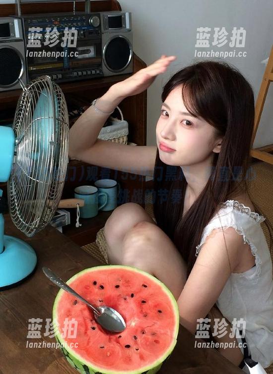 155热门 观看155热门黑料,简直是心脏接受挑战的节奏!
