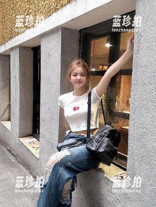 166吃瓜 166吃瓜fun的网页版,简直是屏上长江水,一波又一波