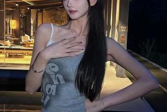 这一刻，微醺，“17c吃瓜”网站让你收获意外惊喜、频频点头。
