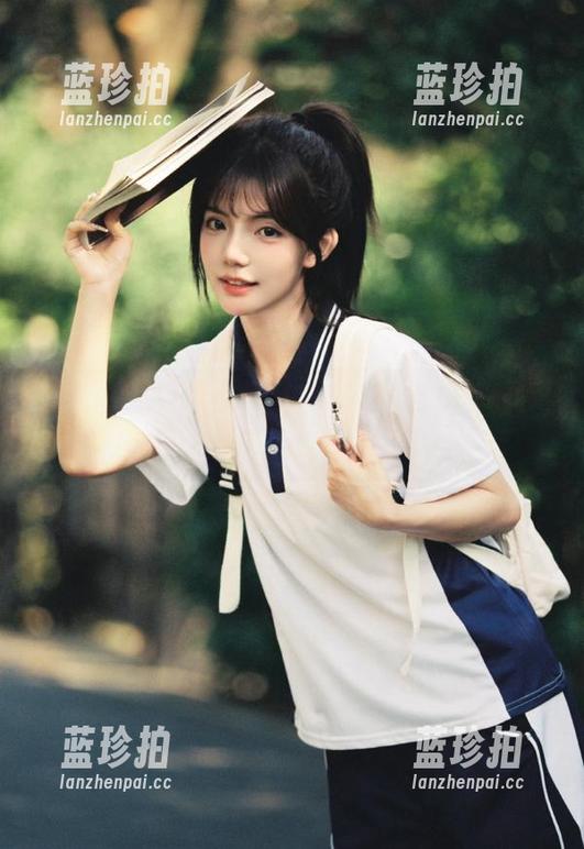 17c吃瓜 永不迷路!在17c吃瓜上,瓜田里竟藏着我的幸福?