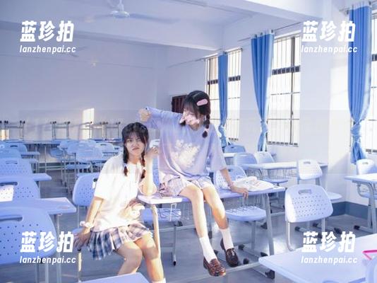 17c吃瓜 “17c吃瓜”的网址太好玩了,仿佛我对无聊每天都有了新的解药,哈哈!