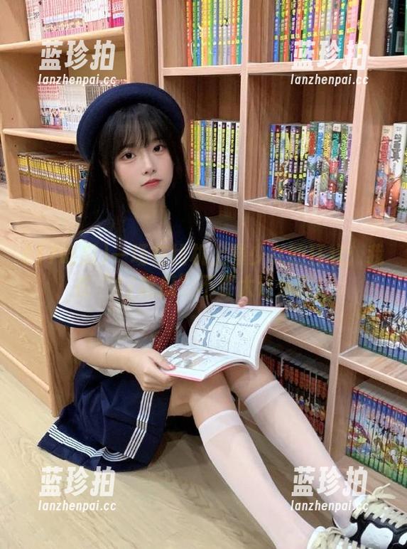 17吃瓜 一场在线机上暴少女的狂欢:我在“17吃瓜”不要太过分啊!