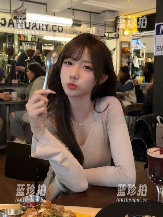51吃瓜 51吃瓜官网,你愿意教教安卓系统怎么把瓜吃得更香吗?很想学呀