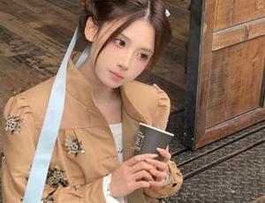 下载了51吃瓜中心,发现今日吃瓜其实是个吃软饭的事?!