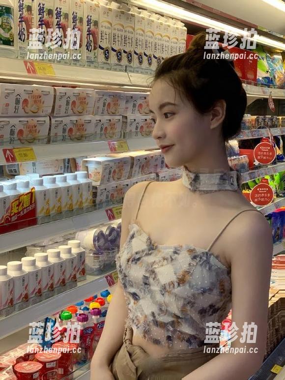 51爆料网 在51爆料网上登录后,连炸弹都觉得自愧不如。