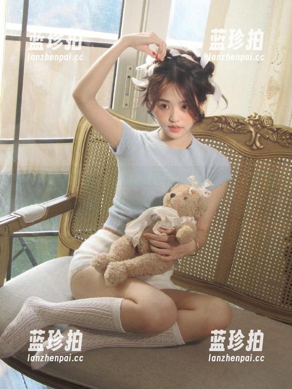 91吃瓜中心 要想做国民吃瓜高手,得先掌握“91吃瓜中心网址”的神奇奥义!