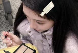 不想在八卦海洋里迷路？来“91吃瓜中心”，你会发现这绝对是个永不迷路的地方。