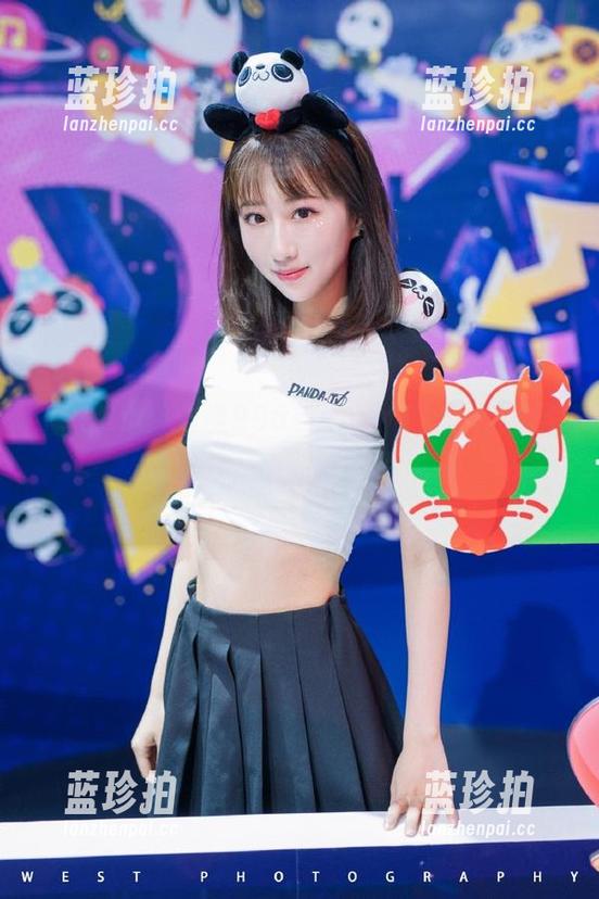 998su 乘坐998su传送门,轻松搭档一波瓜,明明心里发虚…