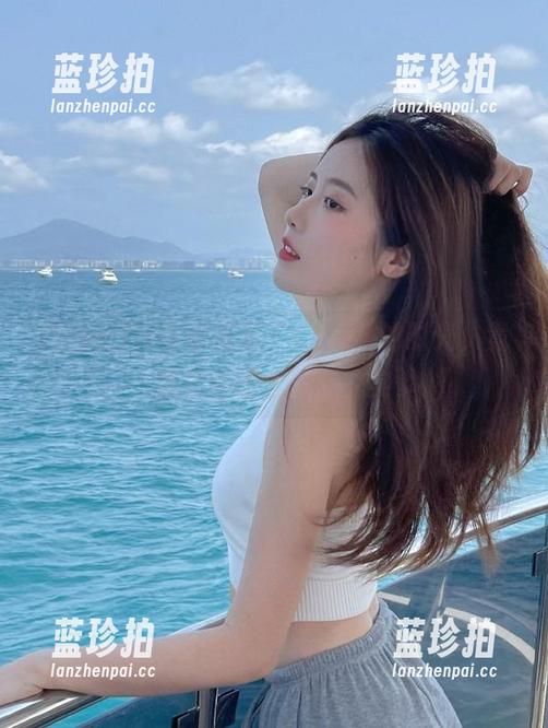 cgw 当偷偷观看“cgw”的时光,竟然觉得比上班还充实