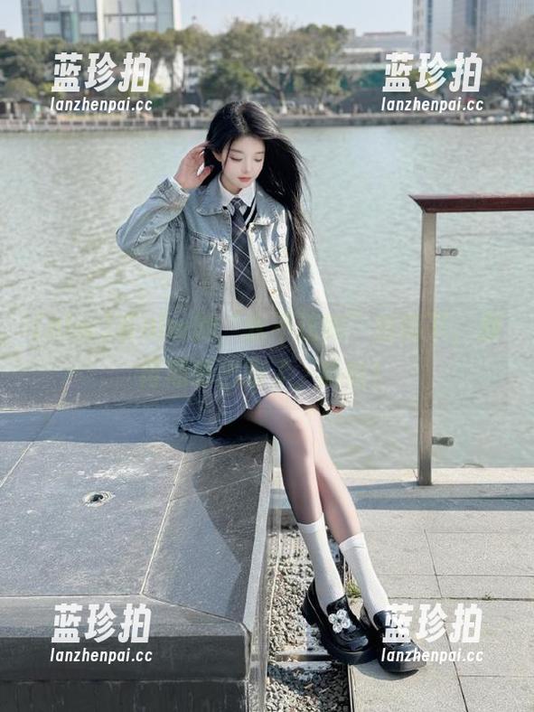 在hlw的“永不迷路”指南下，别再期盼出路了，哈哈！