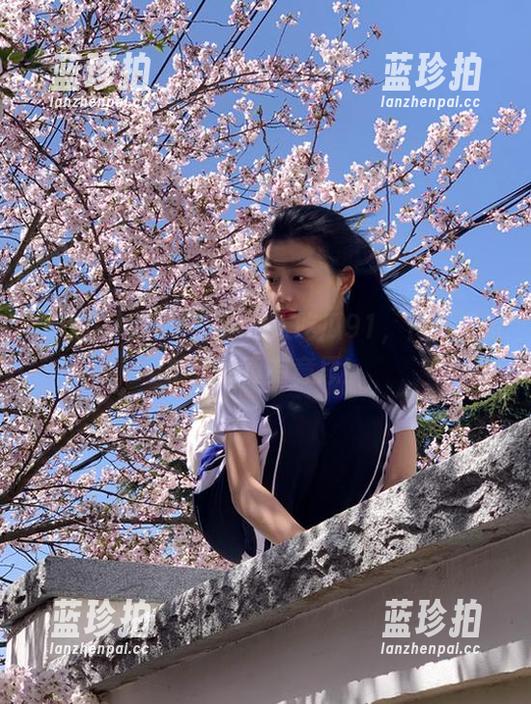 吃瓜91 一不小心进入吃瓜91,传送门旁的大神真有意思!