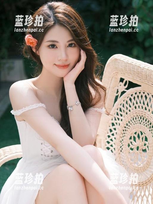 吃瓜网 17c吃瓜网的黑料爆料真不少,永不迷路让我围着这幕后的故事转啊转…