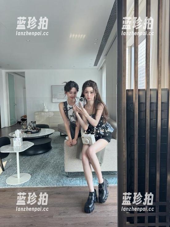 看别人八卦不如自己养料，来吃瓜网收藏黑料猛料吧！