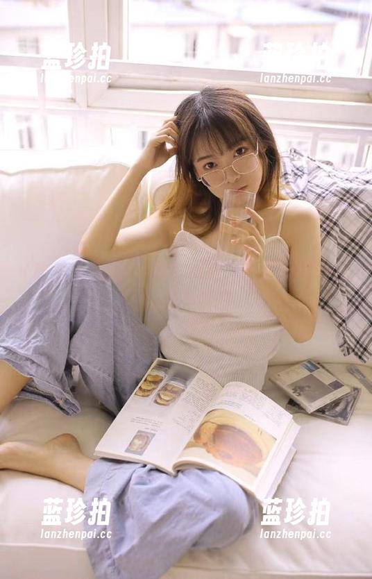 吃瓜网 晨曦中的安卓控:吃瓜网抱着爆料进入朝阳