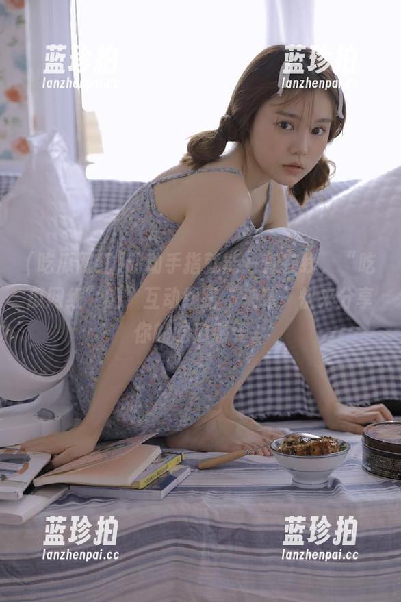 吃瓜网红 动动手指就能一直在线,“吃瓜网红”的”互动线路“来袭,快来分享你的吃瓜感受。