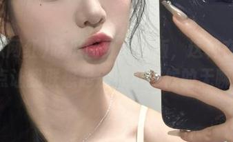 吃瓜网红苹果版,这种在线互动有点让我联想起那种小时候的无聊追逐…
