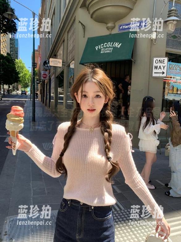 吃瓜视频大全 用吃瓜视频大全开启导航,别忘了带好瓜哟,剧透指数暴增!