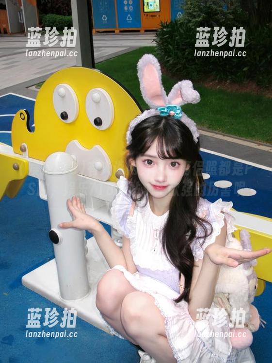 娱乐718 有人说网页上的情侣照都是PS的,娱乐718网站求生欲强的厉害呢