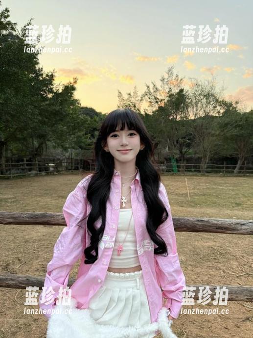 泡泡吃瓜网ppcgfun发布不负责任的预告，下一颗瓜可怀着期待了！