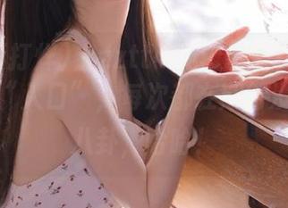 上zztt45.ccm黑料不打烊网站的“入口”,每次都在期待没定数的八卦,哈哈!