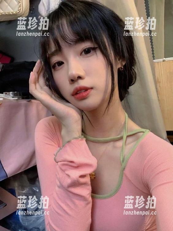 黑料不打烊 黑料不打烊官网送我一堆奇妙内容,下载的时候心里犯嘀咕…