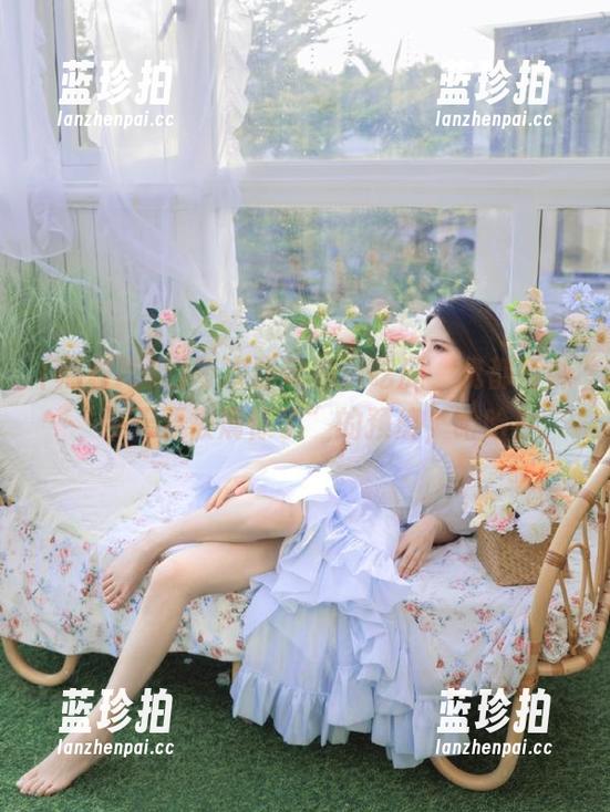 黑料吃瓜 每次登录黑料吃瓜,我都有种“今天要被震惊了”的预感,哈哈!