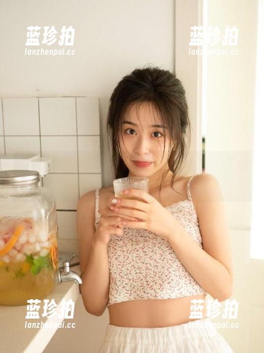 黑料正能量 万篇长征黑料正能量,登录后你会不会被瓜皮砸到?