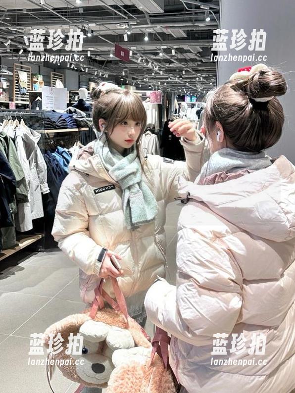 黑料正能量让我永久吃瓜无忧，时刻保持在追剧的道路上！
