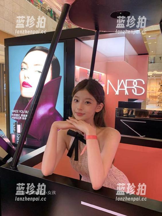 吃瓜不只看热闹，来“黑料正能量”分享一些独家内幕吧！