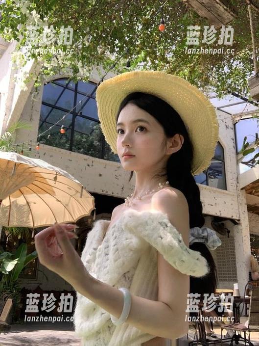 黑料社传送门：一键下载，满满的时光回忆涌入心头！