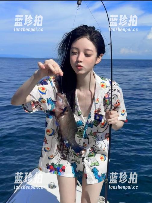黑料社 黑料社51大门敞开,导航帮你找准入口,再不吃瓜可就老了!