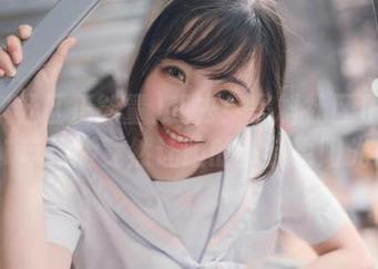 我去！黑料社区正能量51苹果版竟然让咱的八卦更阳光！