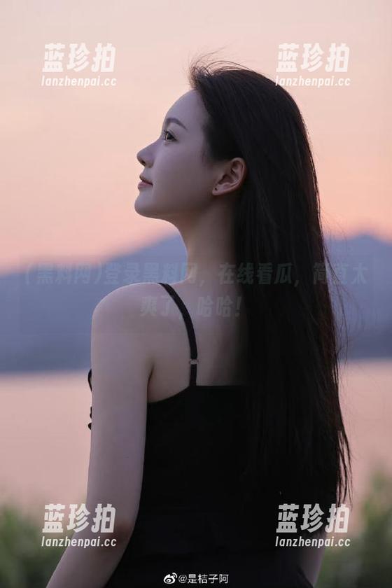 登录黑料网，在线看瓜，简直太爽了，哈哈！