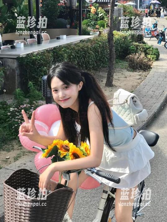 黑料网官网，今天又要给你好料，请自备瓜子和板凳！