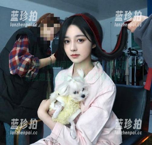 黑料网曝 黑料网曝更新发布,吃瓜首页看得我想立马发声,好戏不等人啊!