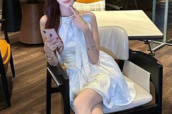 最近黑料网曝线路上吃瓜,首页上热气腾腾的帖子一波接一波,真让人停不下来~