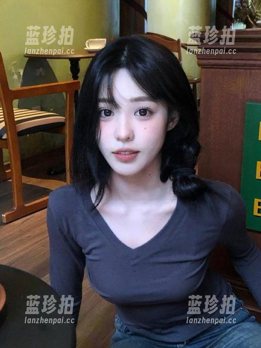 黑料网站 最新黑料网站简直是免费的“闹心源”,每天都有新花样!